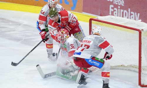Die Rotjacken bestreiten am Freitag in Bolzano/Bozen ihr letztes Auswärtsspiel im sehr erfolgreichen Grunddurchgang 2025/26