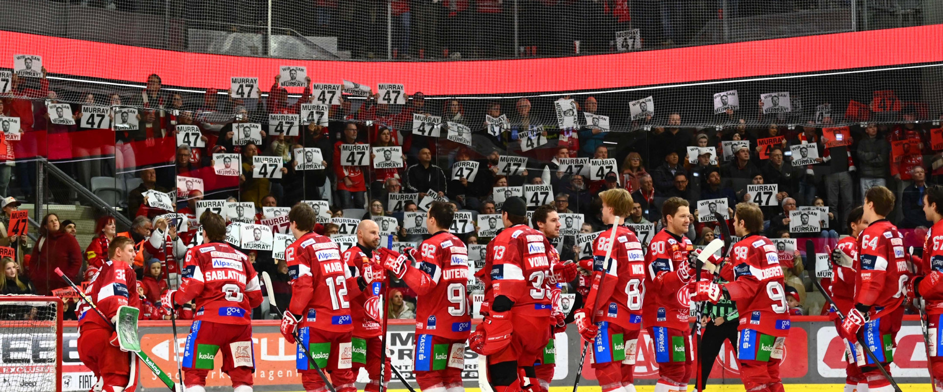 Über 4.400 KAC-Fans verliehen ihrer Unterstützung für Jordan Murray schon vor Spielbeginn Ausdruck