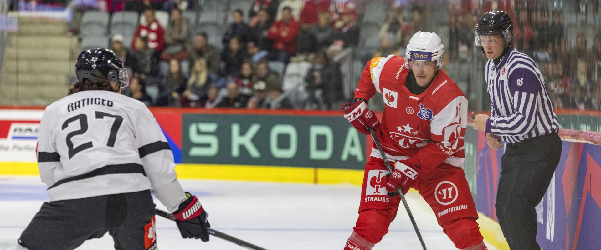 Simeon Schwinger und die Rotjacken empfangen am Samstag wie schon 2024 Fribourg-Gottéron