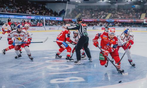 Die Rotjacken kamen zum Ligastart am Freitag zu einem Kantersieg in Salzburg
