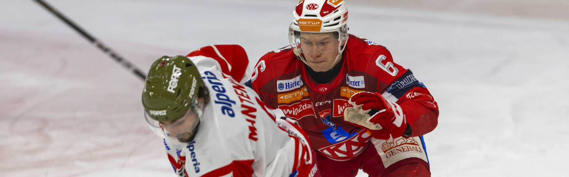 Tobias Sablattnig und die Rotjacken treten am Freitag beim HC Bolzano an, den sie auswärts zuletzt drei Ma hintereinander bezwingen konnten