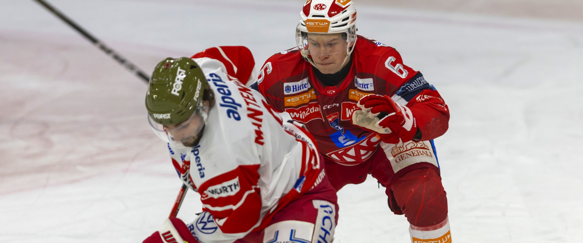 Tobias Sablattnig und die Rotjacken treten am Freitag beim HC Bolzano an, den sie auswärts zuletzt drei Ma hintereinander bezwingen konnten