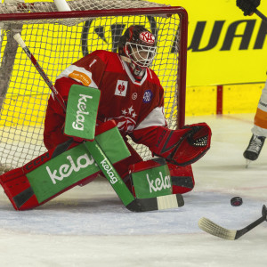 Patrick Müller hütete im CHL-Heimspiel der Rotjacken gegen Kouvola zum ersten Mal das Tor der KAC-Kampfmannschaft