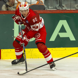 Eigenbauspieler Manuel Wadel gab (wie Linus Schrott) ein solides Debüt in der KAC-Kampfmannschaft