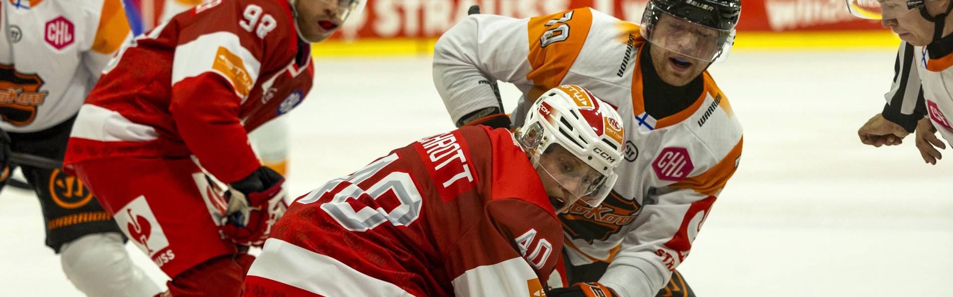 Linus Schrott gab am Dienstagabend in der CHL sein Kampfmannschaftsdebüt beim EC-KAC