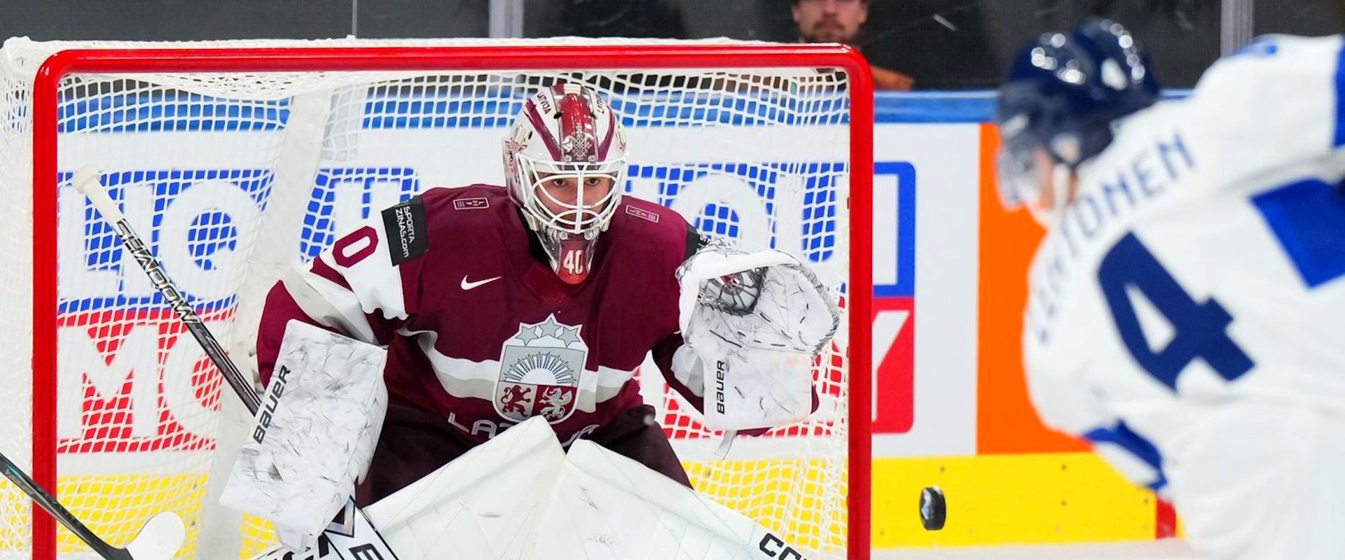 Lettlands Nationaltorhüter Mareks Mitens wechselt zum EC-KAC