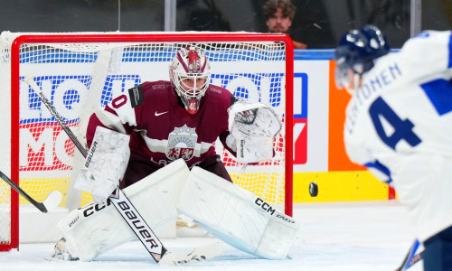 Lettlands Nationaltorhüter Mareks Mitens wechselt zum EC-KAC