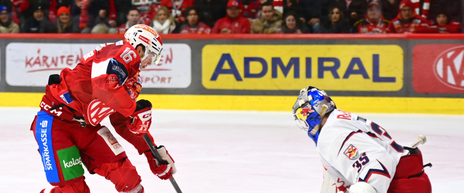 Simeon Schwinger und die Rotjacken empfangen am Sonntag im TV-Spiel den EC Salzburg in Klagenfurt