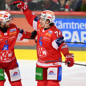 Travis St. Denis sorgte nach schöner Direktpass-Kombination für den zwischenzeitlichen Ausgleich zum 1:1 Travis St. Denis sorgte nach schöner Direktpass-Kombination für den zwischenzeitlichen Ausgleich zum 1:1