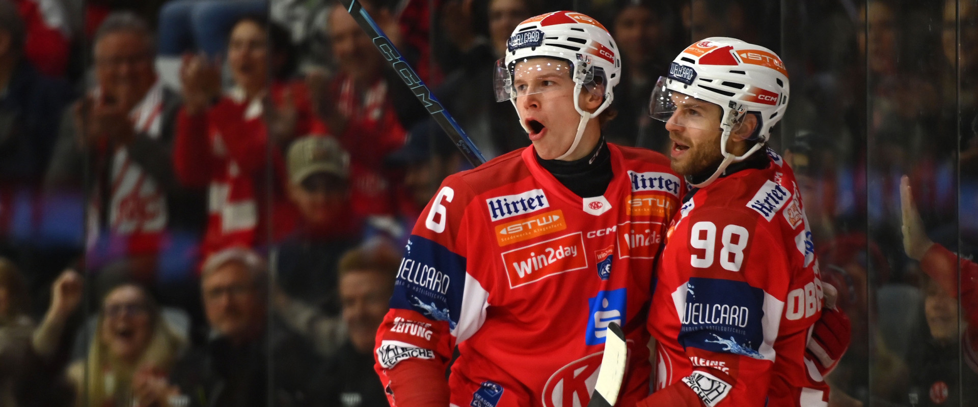 Tobias Sablattnig und Daniel Obersteiner konnten sich mit den Rotjacken über einen Heimsieg gegen Fehérvár AV19 freuen